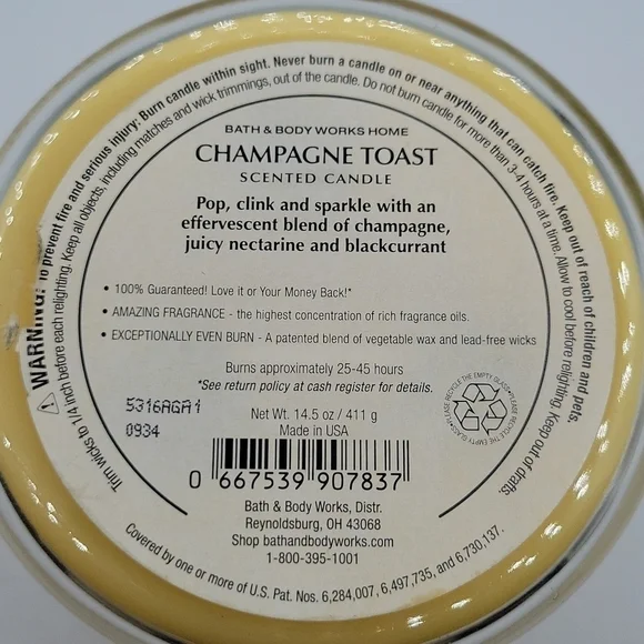 Bath & Body Works Champagne Toast 3 wick Candle - Picture 3 of 4